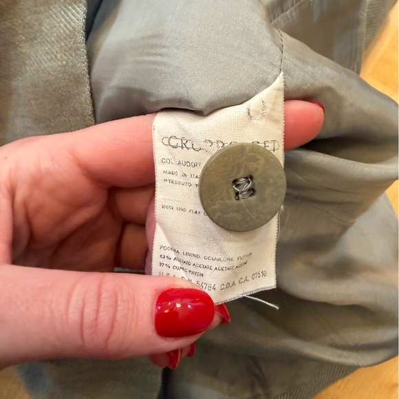 Giorgio Armani Vintage Cropped Double-Breasted Linen Blazer - Picture 4 of 4